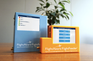 신형(하늘색)과 구형(주황색)의 FlightFeeder